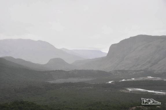 Voltano da Laguna Torre, uma neblina ocupa o Parque Nacional Los Glaciares, perto de El Chaltén, na Argentina
